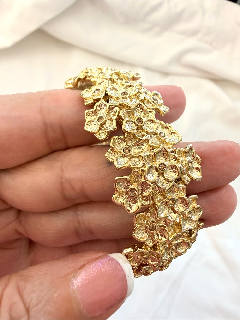 Gold Tone Floral Cluster Bangle Bracelet - Picture 7 of 10